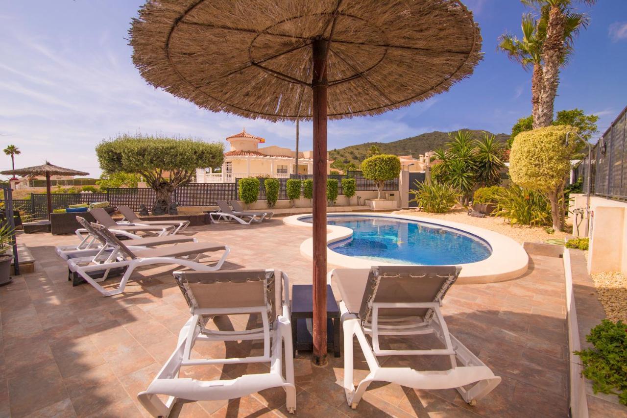 Villa Moderna Con Piscina El Campello Eksteriør bilde
